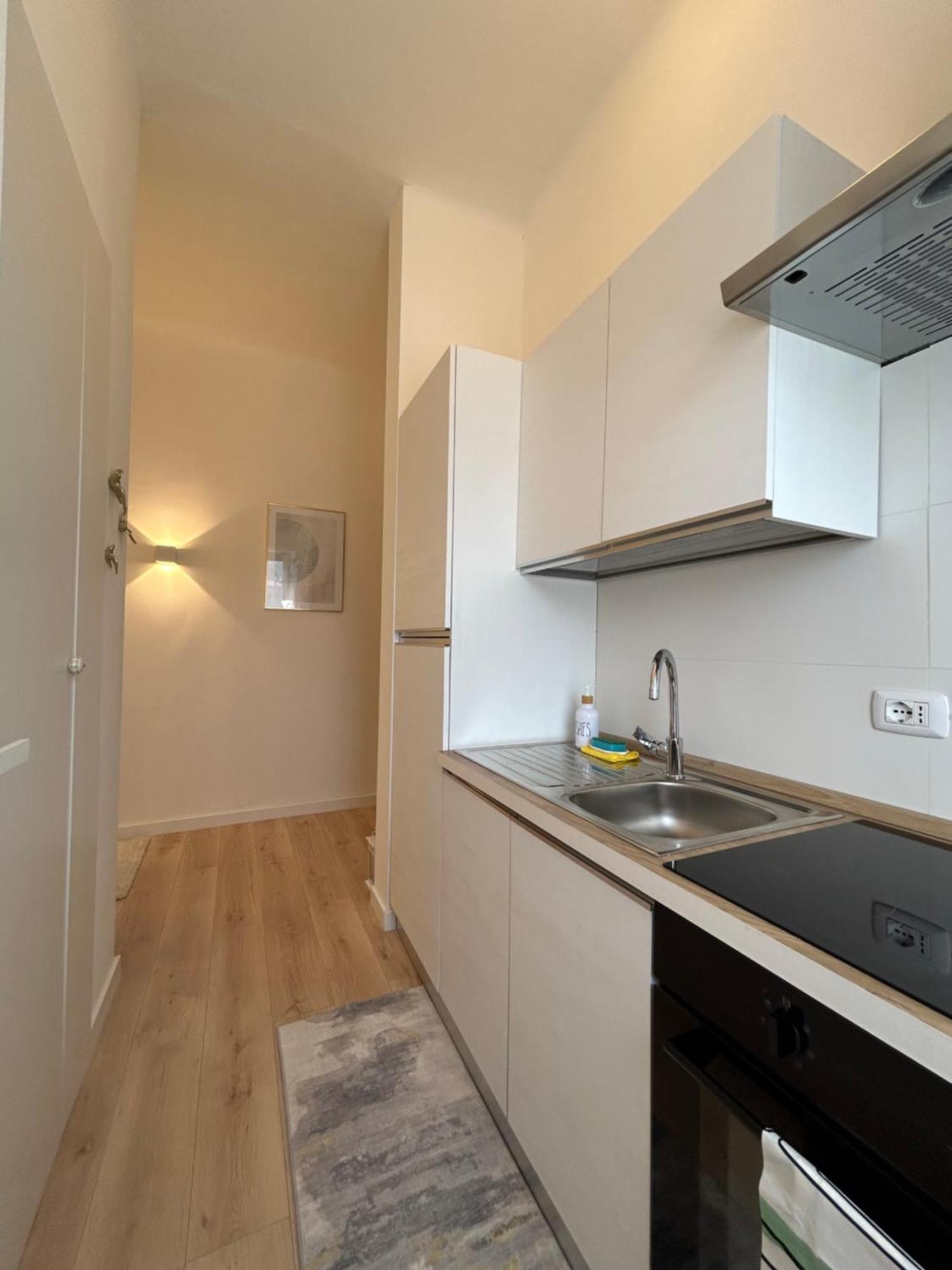 V&C Home Rental Specialist Appartamenti Fronte Lago Maggiore Germignaga Luaran gambar